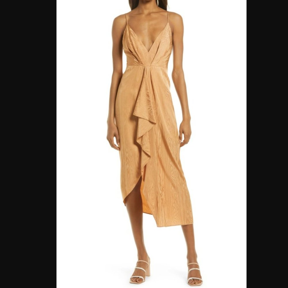 SIGNIFICANT OTHER-Samantha Textured Satin Cocktail Dress, Size 10 US in Sand
